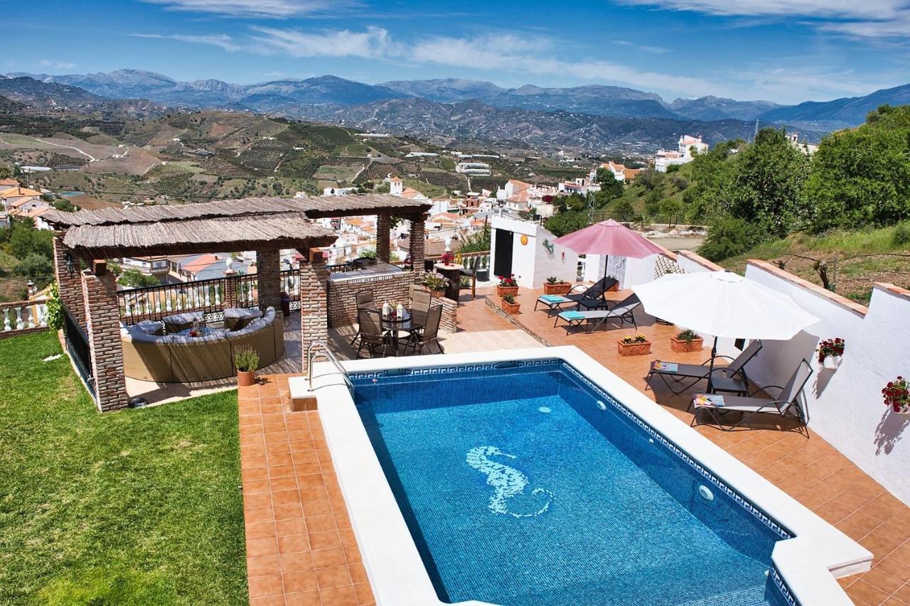 Casa Las Torres B&B Iznate Εξωτερικό φωτογραφία