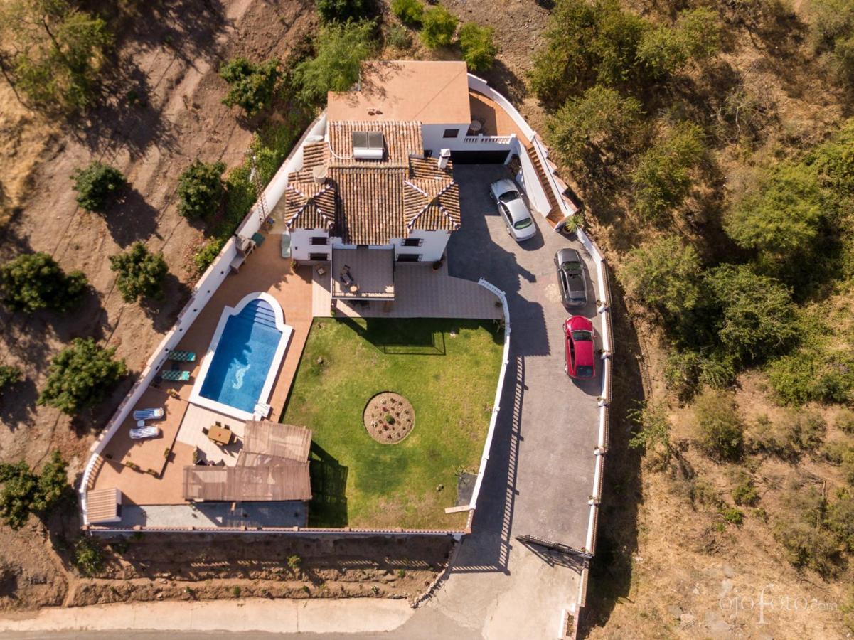 Casa Las Torres B&B Iznate Εξωτερικό φωτογραφία