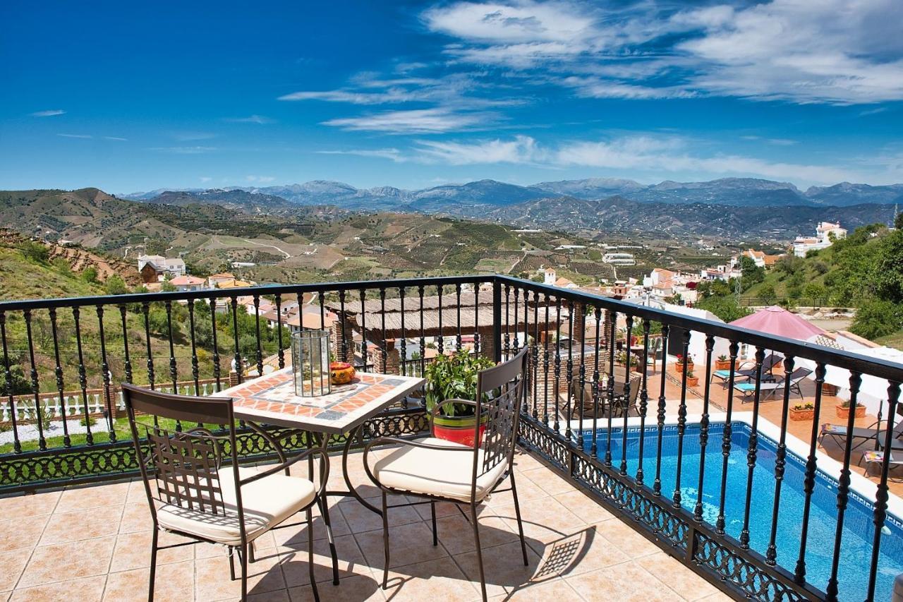 Casa Las Torres B&B Iznate Εξωτερικό φωτογραφία
